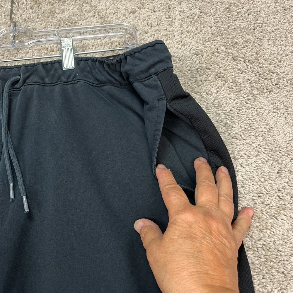 Puma SweatPants Mens XL Black Tapered Joggers Stretch Waistband Drawstring EUC - Picture 11 of 16